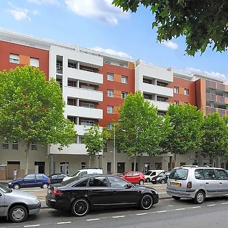 Residhome Ferrand Gergovia 3* Clermont-Ferrand