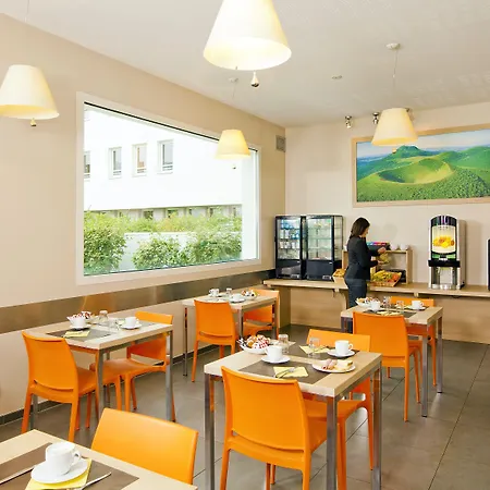 厄斯德姆克莱蒙费朗日尔戈维亚酒店 公寓式酒店 克莱蒙费朗