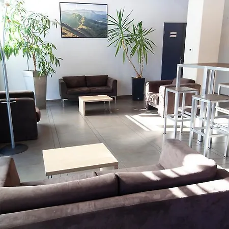 公寓式酒店 厄斯德姆克莱蒙费朗日尔戈维亚酒店