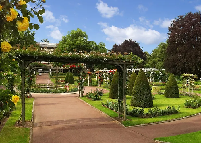 Lägenhetshotell Residhome Ferrand Gergovia 3*