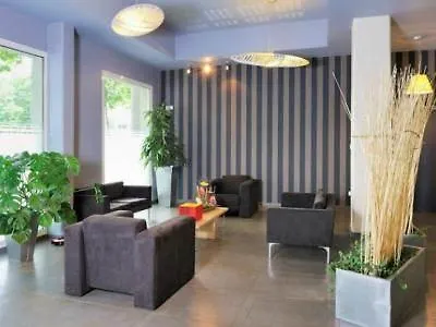 Residhome Ferrand Gergovia Lägenhetshotell Clermont-Ferrand